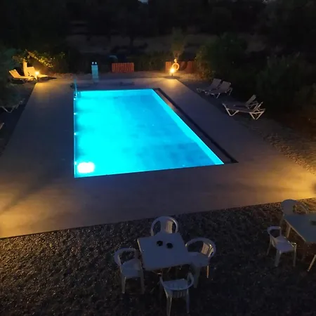 Narkissos 2* Arhángelosz