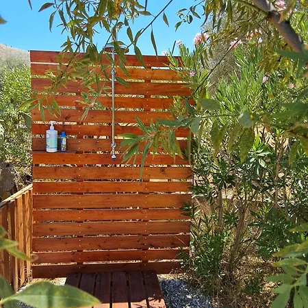 酒店 纳基索斯酒店 2*